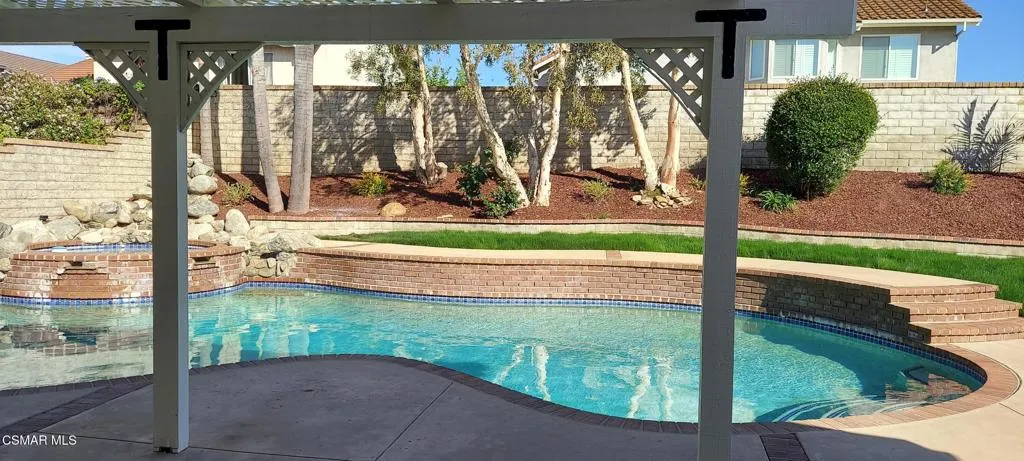 748 Azure Hills - 12