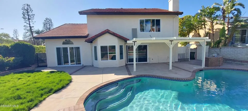 748 Azure Hills - 32