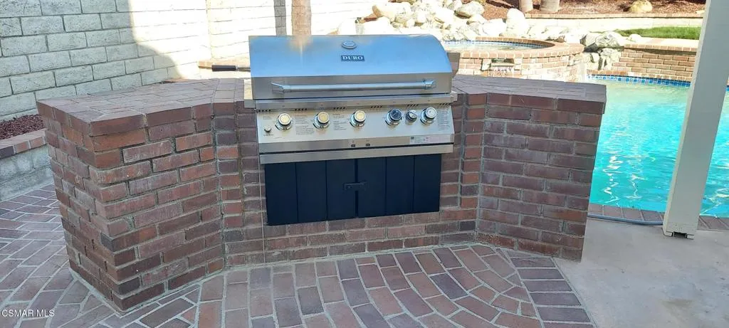 748 Azure Hills - 31