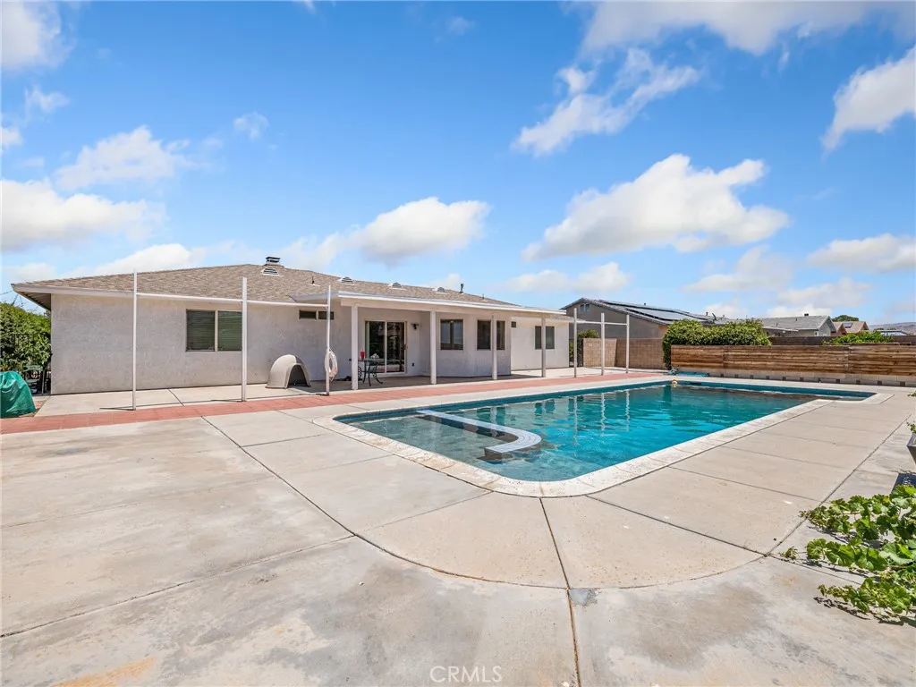22163 Broken Lance Road, Apple Valley, California 92307 home-pic-44