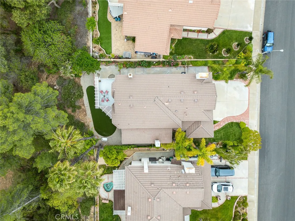 21714 Agajanian, Saugus, California 91350 home-pic-4