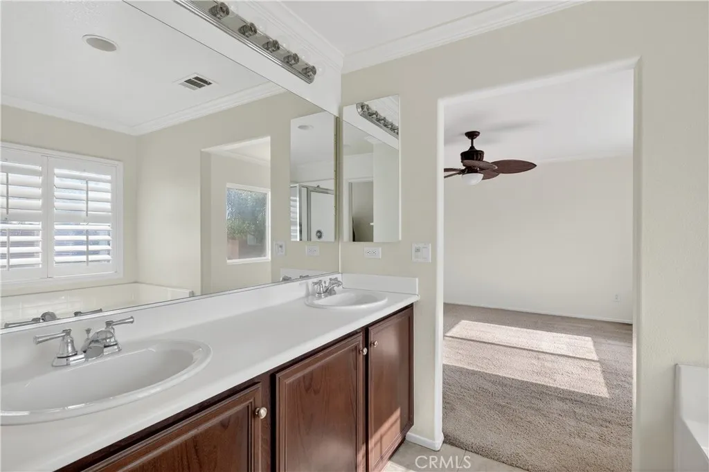 14937 Edgewood, Eastvale, California 92880 home-pic-10