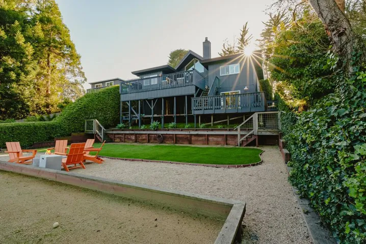 457 Townsend Drive, Aptos, California 95003