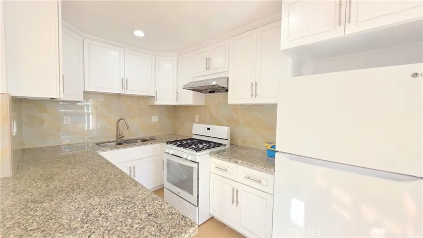 1138 N Park Avenue, Pomona, California 91768
