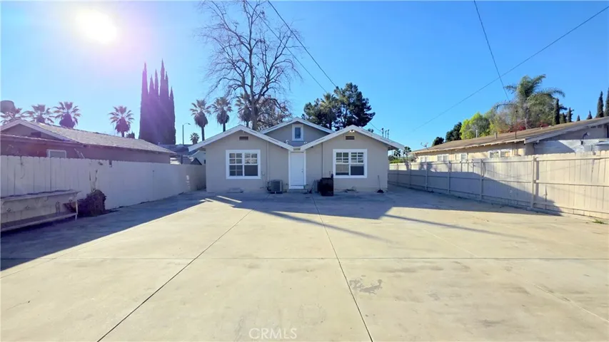 1138 N Park Avenue, Pomona, California 91768
