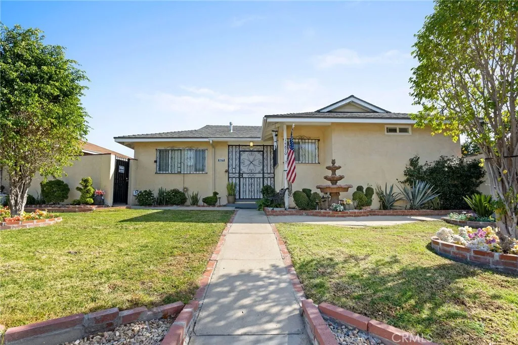 14870 Hubbard, Sylmar, California 91342 home-pic-1