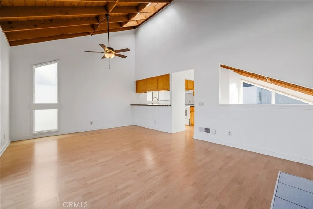 820 W Balboa Boulevard, Newport Beach, California 92661 home-pic-48