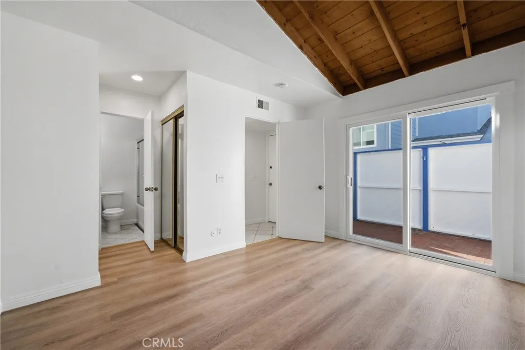 820 W Balboa Boulevard, Newport Beach, California 92661 home-pic-18