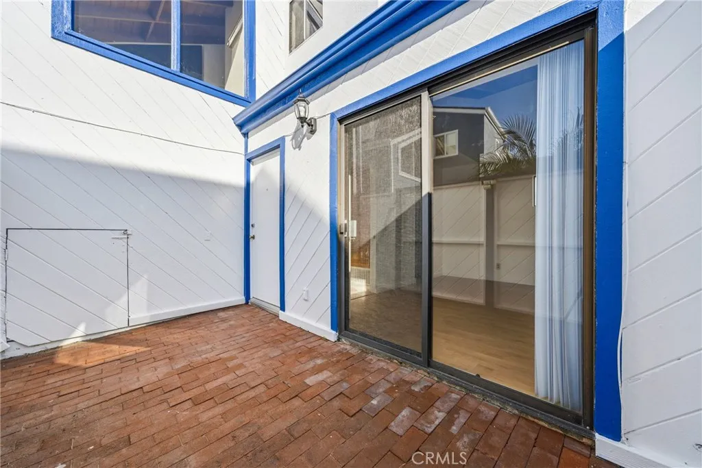 820 W Balboa Boulevard, Newport Beach, California 92661 home-pic-36