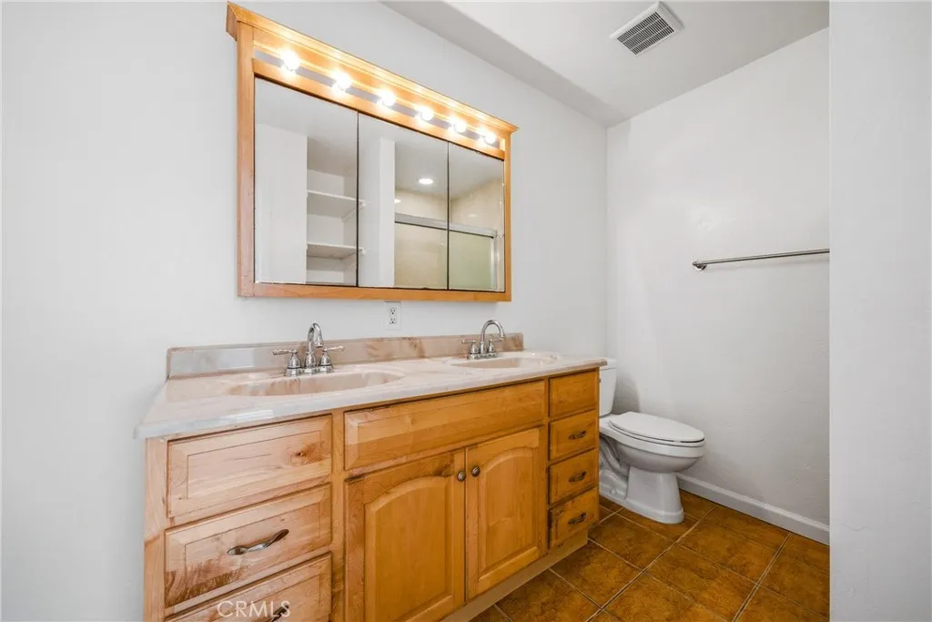 820 W Balboa Boulevard, Newport Beach, California 92661 home-pic-44