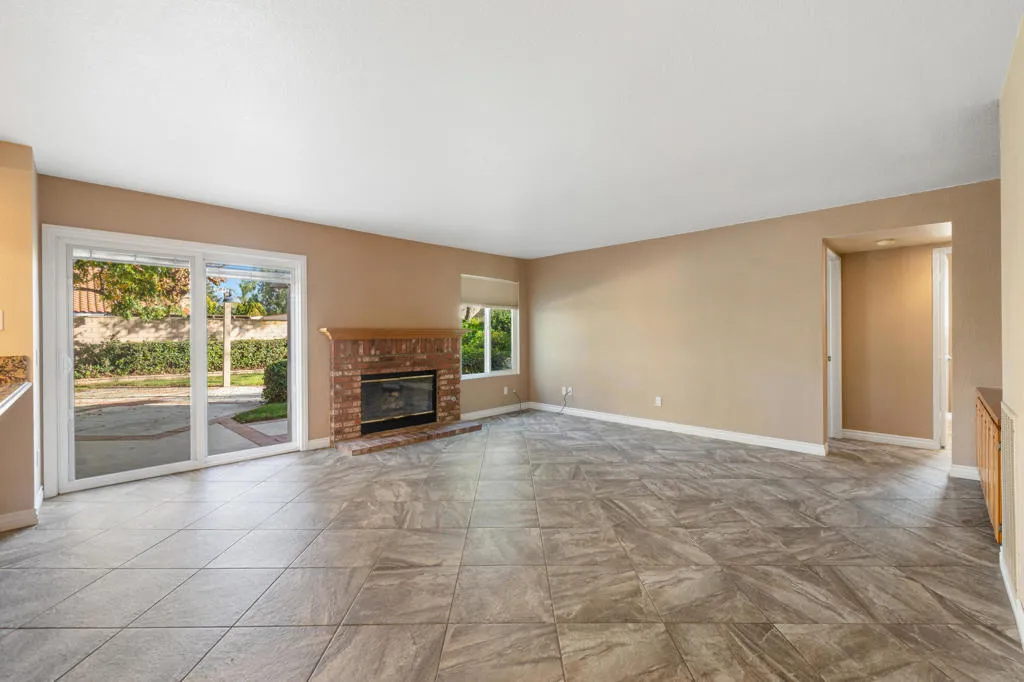 6746 Alderpoint Court, Riverside, California 92506 home-pic-14