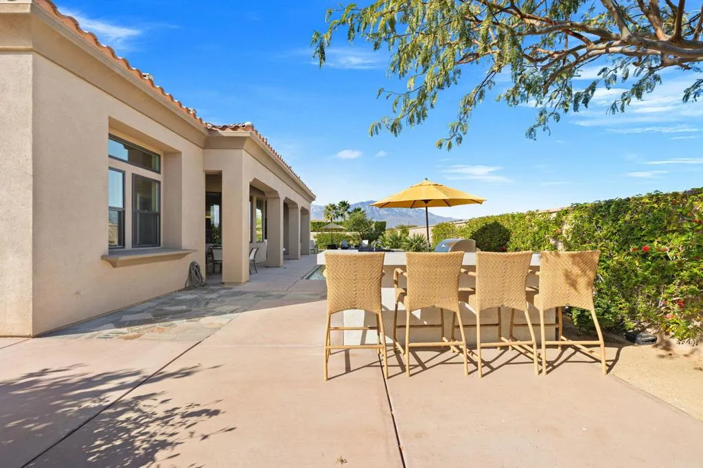 21 Alicante Circle, Rancho Mirage, California 92270 home-pic-66
