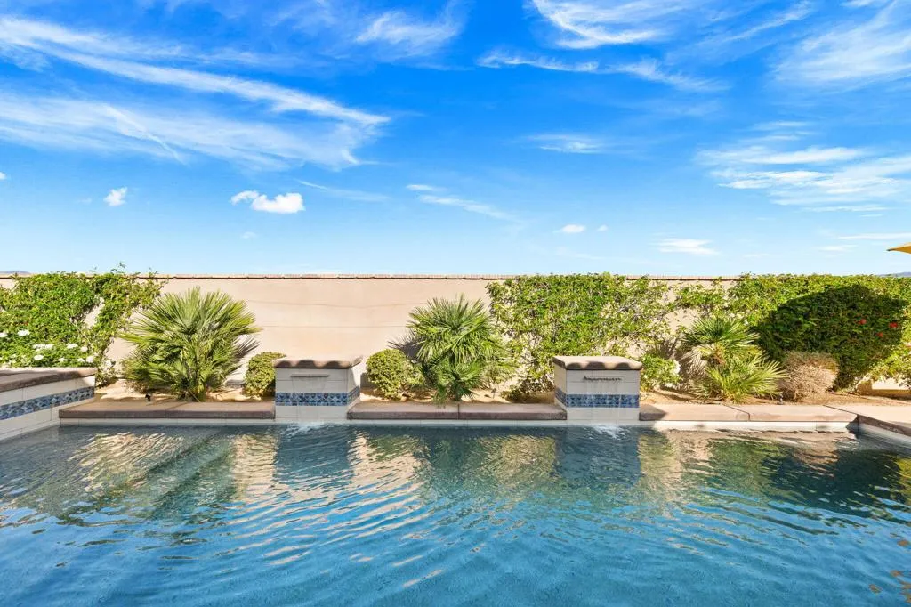 21 Alicante Circle, Rancho Mirage, California 92270 home-pic-72