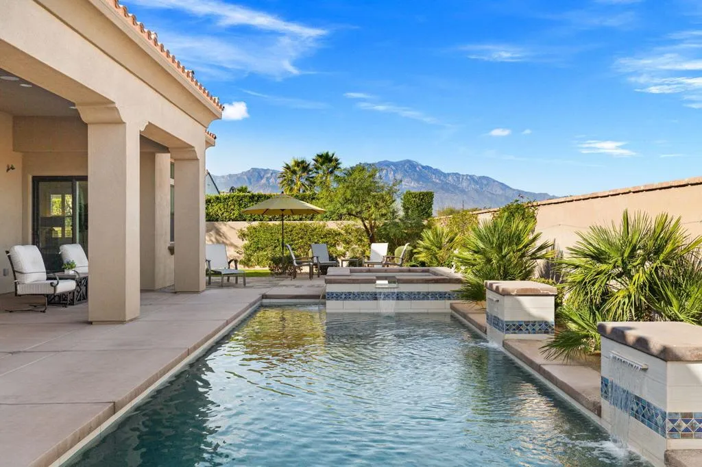 21 Alicante Circle, Rancho Mirage, California 92270 home-pic-71