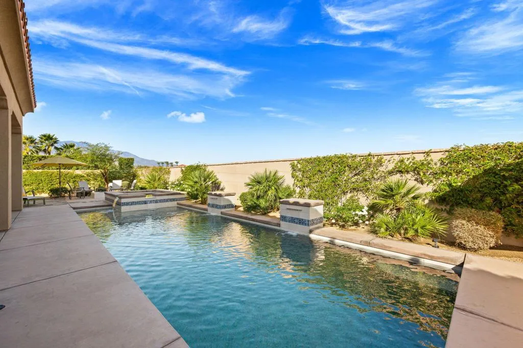 21 Alicante Circle, Rancho Mirage, California 92270 home-pic-70