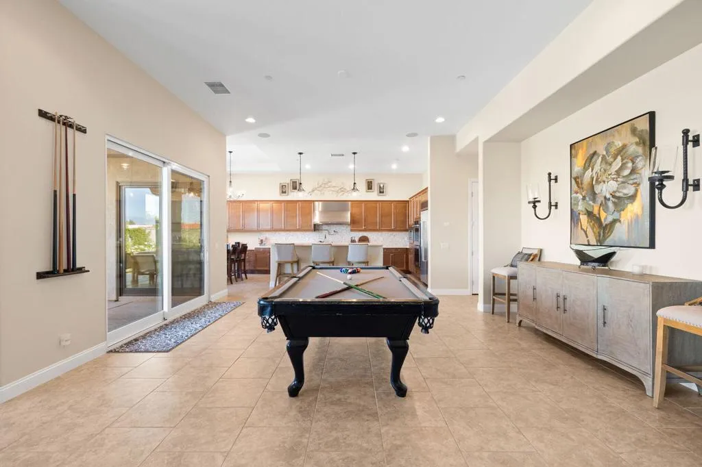 21 Alicante Circle, Rancho Mirage, California 92270 home-pic-27