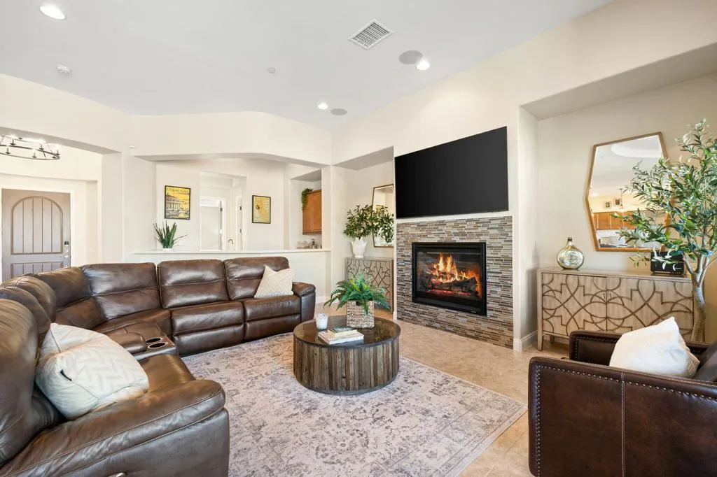 21 Alicante Circle, Rancho Mirage, California 92270 home-pic-10