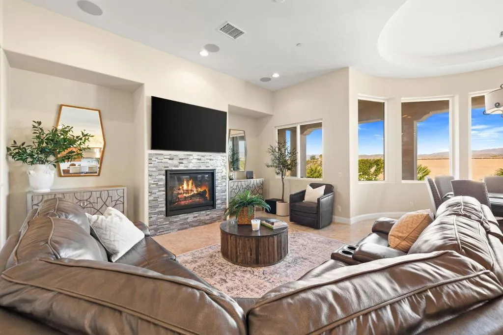 21 Alicante Circle, Rancho Mirage, California 92270 home-pic-6