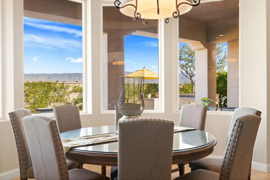 21 Alicante Circle, Rancho Mirage, California 92270 home-pic-25