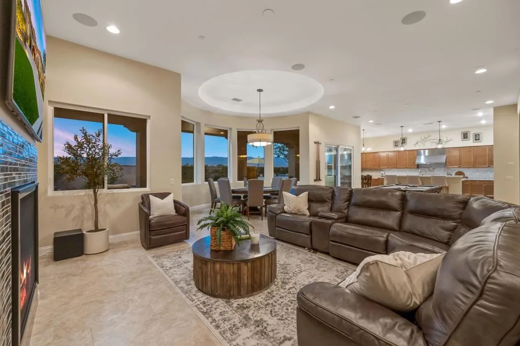 21 Alicante Circle, Rancho Mirage, California 92270 home-pic-30