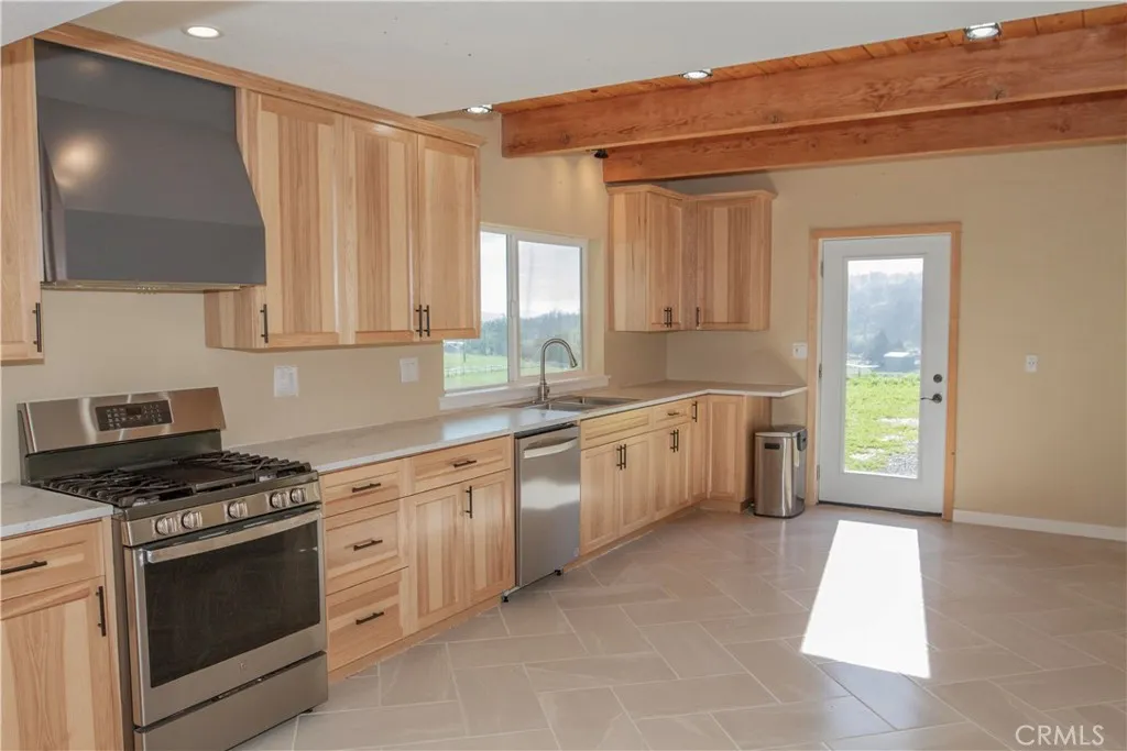 33379 George Smith, Squaw Valley, California 93675 home-pic-9