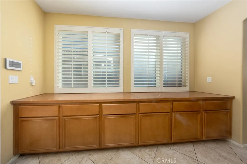 29275 Moon Hill Court, Menifee, California 92584 home-pic-10