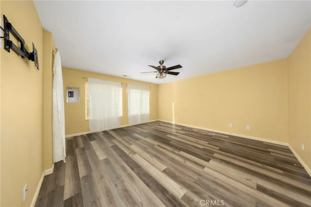 29275 Moon Hill Court, Menifee, California 92584 home-pic-27
