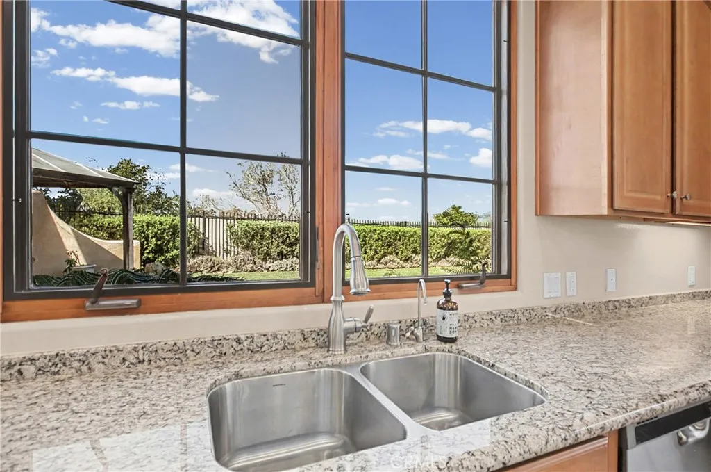 860 Vista Del Rio, Nipomo, California 93444 home-pic-15