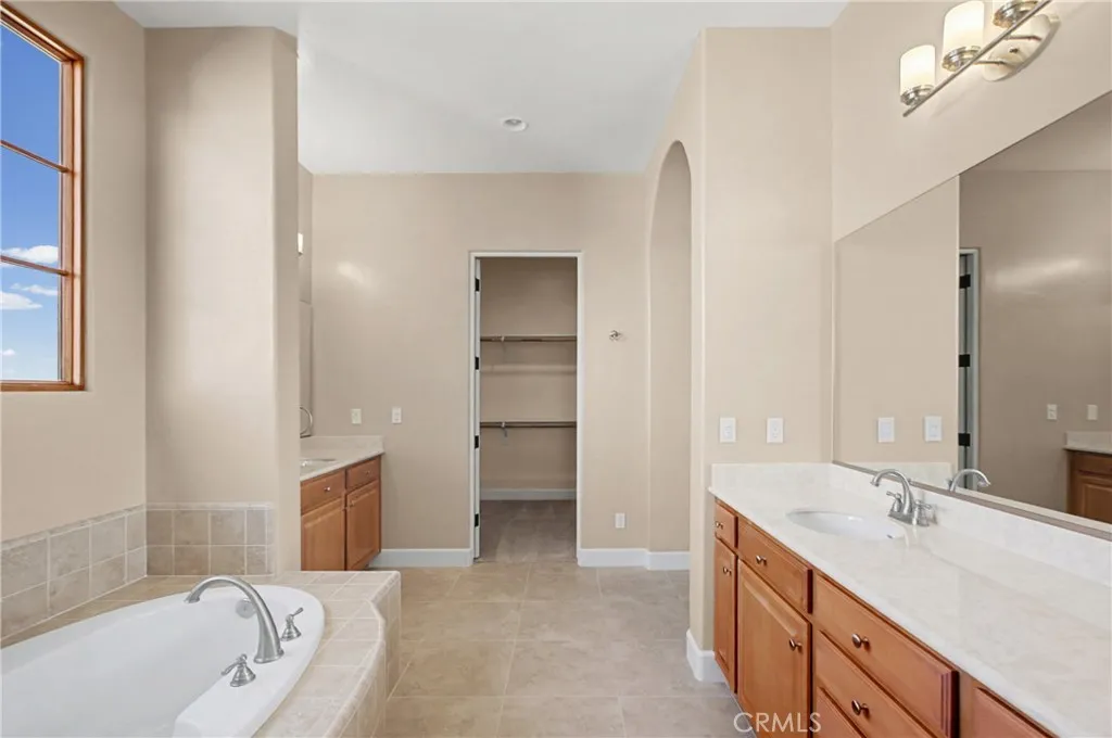 860 Vista Del Rio, Nipomo, California 93444 home-pic-24