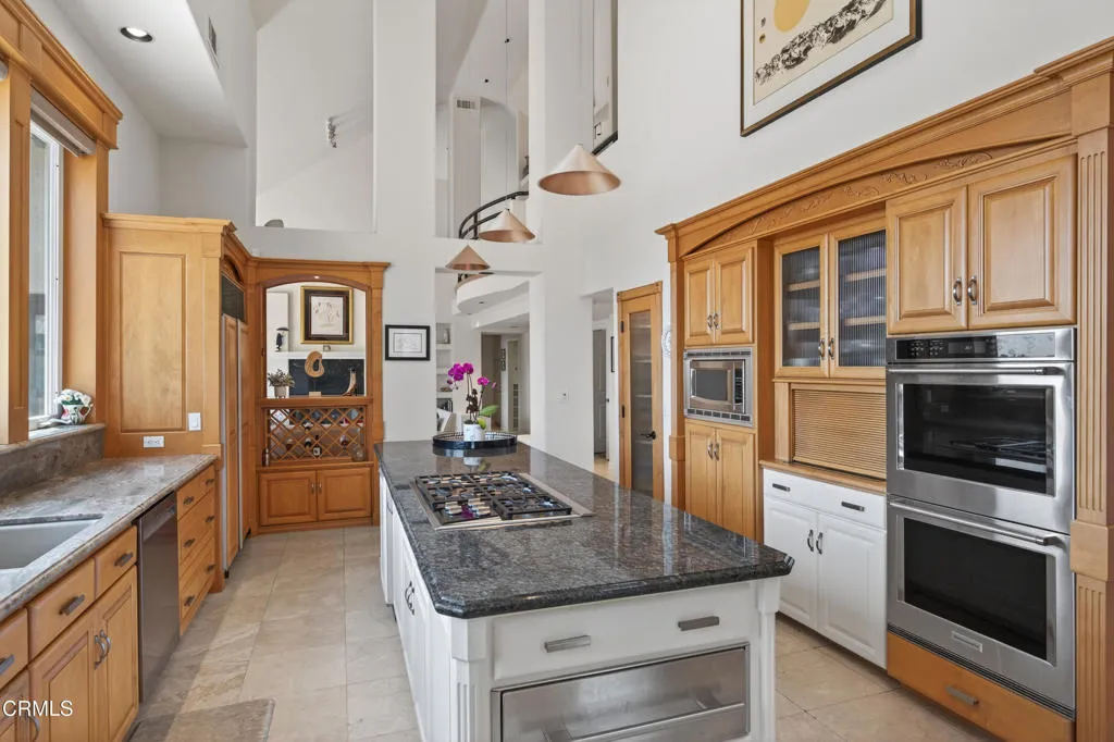 535 Ridgecrest Drive, Santa Paula, California 93060 home-pic-7