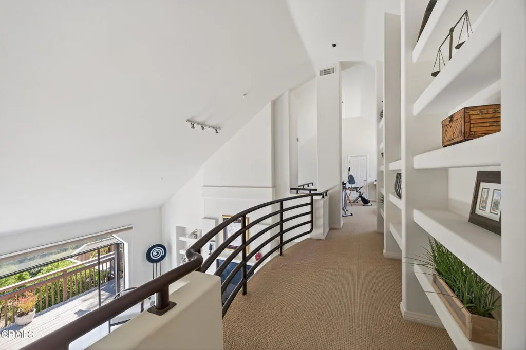 535 Ridgecrest Drive, Santa Paula, California 93060 home-pic-23