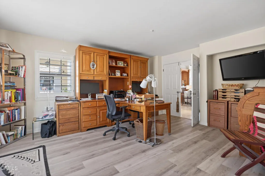 535 Ridgecrest Drive, Santa Paula, California 93060 home-pic-47
