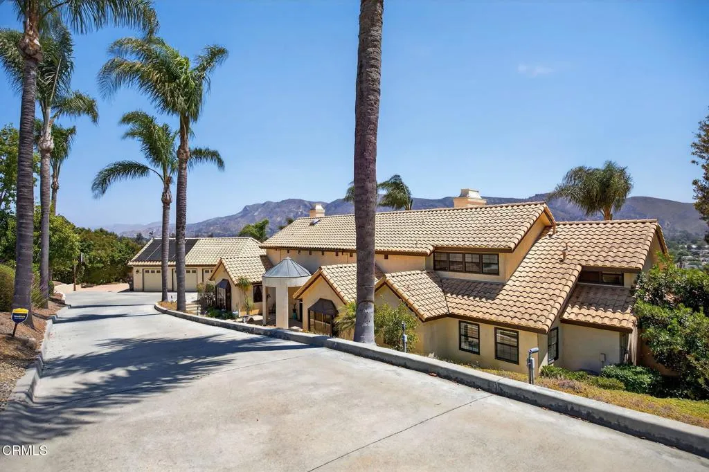 535 Ridgecrest Drive, Santa Paula, California 93060 home-pic-1
