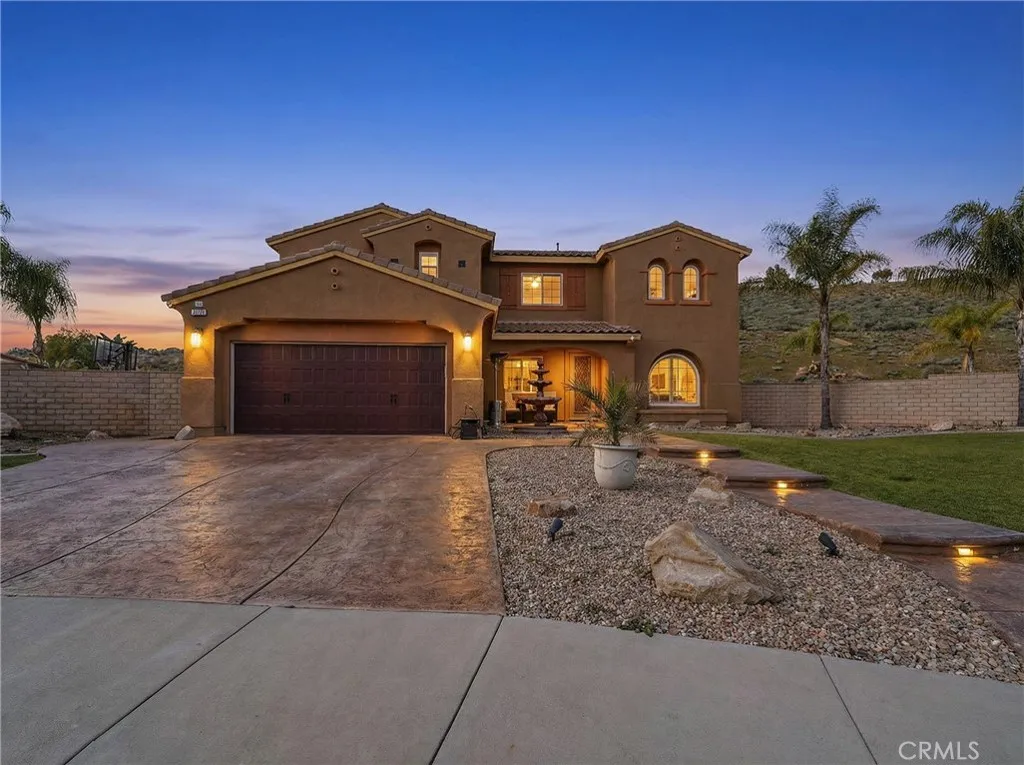 16180 Angel Canyon, Riverside, California 92503 home-pic-2