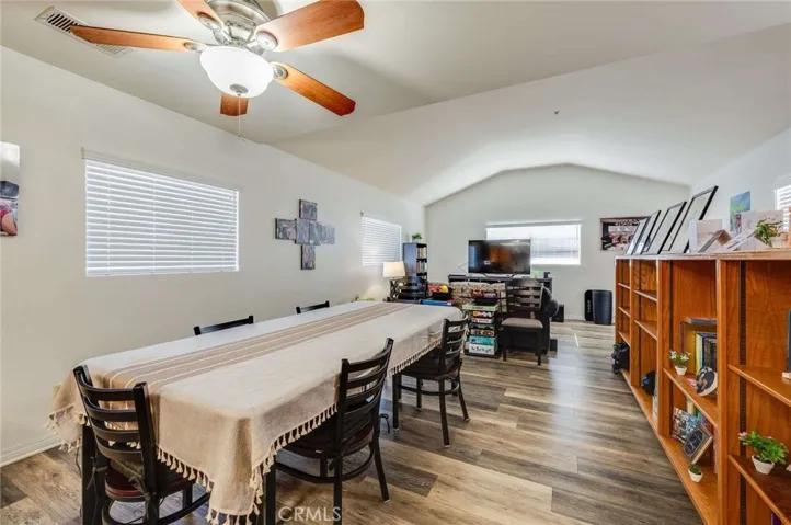 Rear Unit Dining Area
