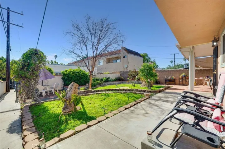 Rear Unit Covered Patio