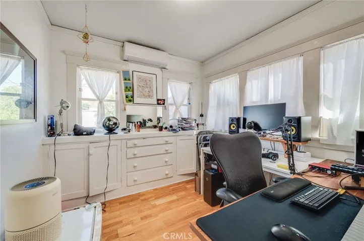Front Unit Bedroom / Office