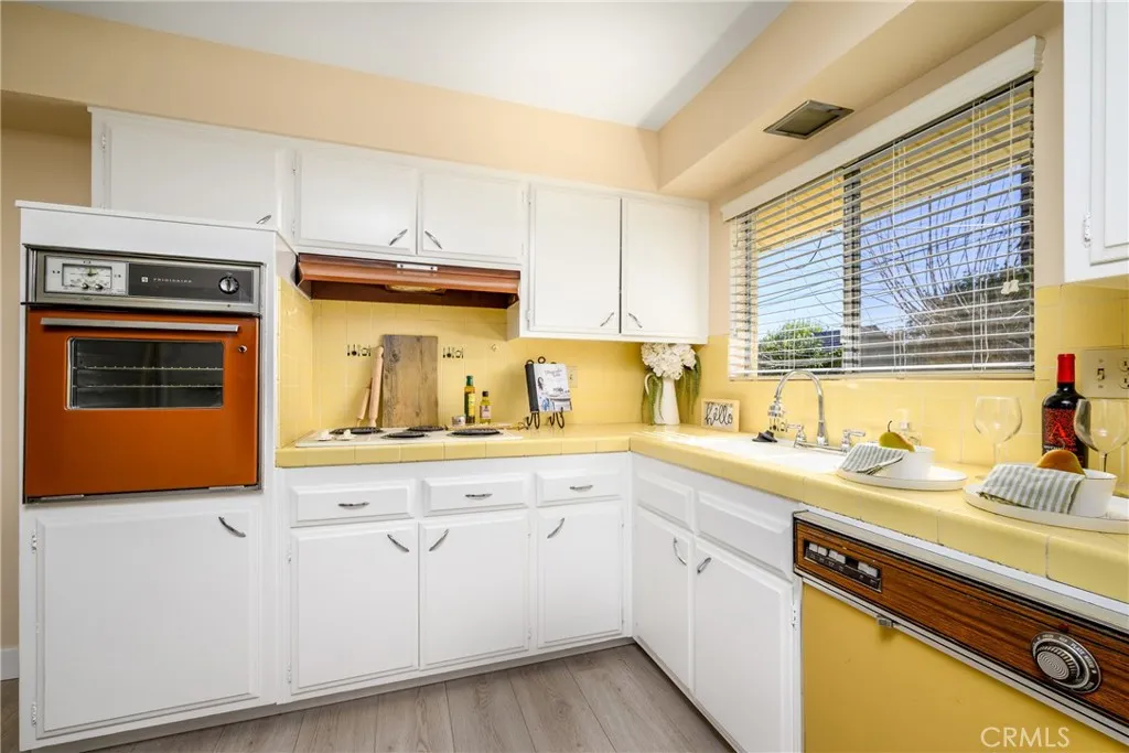 29701 Thornhill, Menifee, California 92586 home-pic-15