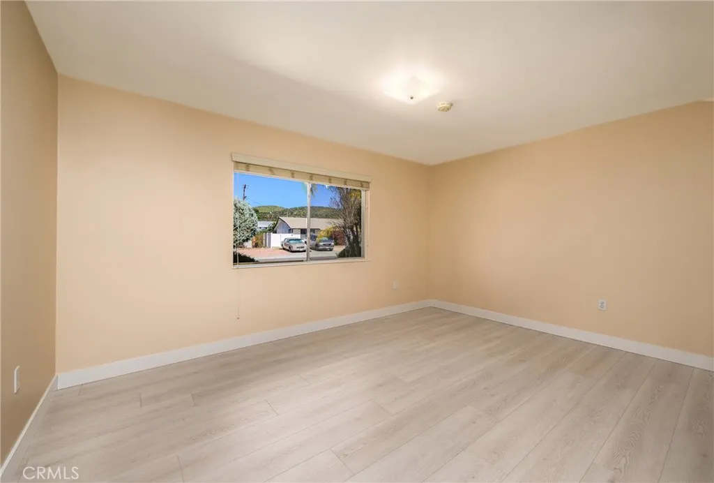 29701 Thornhill, Menifee, California 92586 home-pic-13