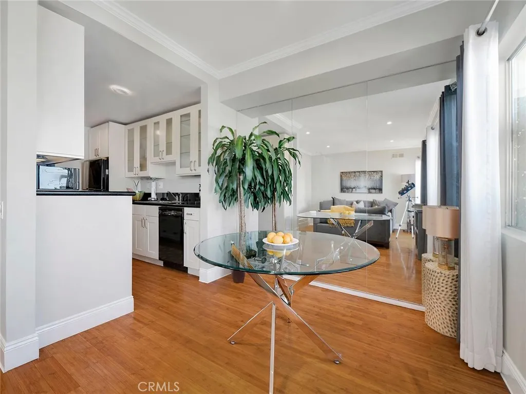 1115 S Elm 516, Los Angeles, California 90035 home-pic-6