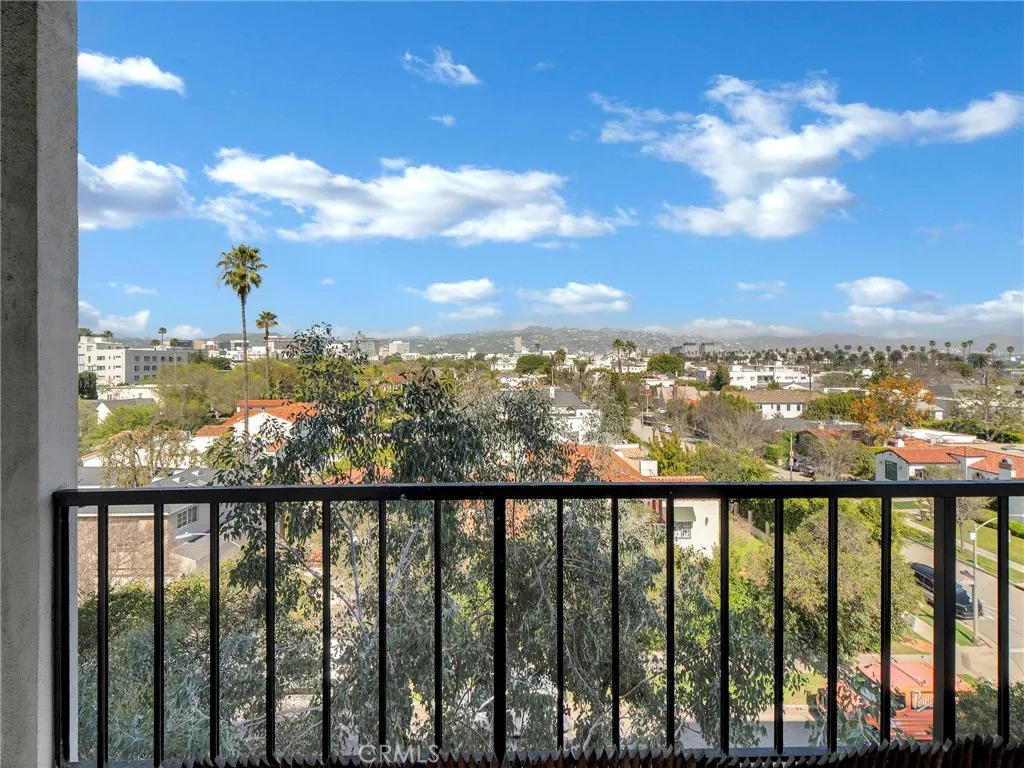 1115 S Elm 516, Los Angeles, California 90035 home-pic-14