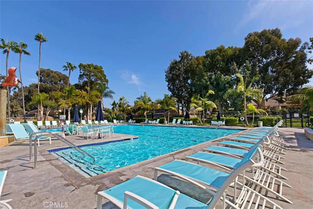 19858 Deep Harbor Drive, Huntington Beach, California 92648 home-pic-26