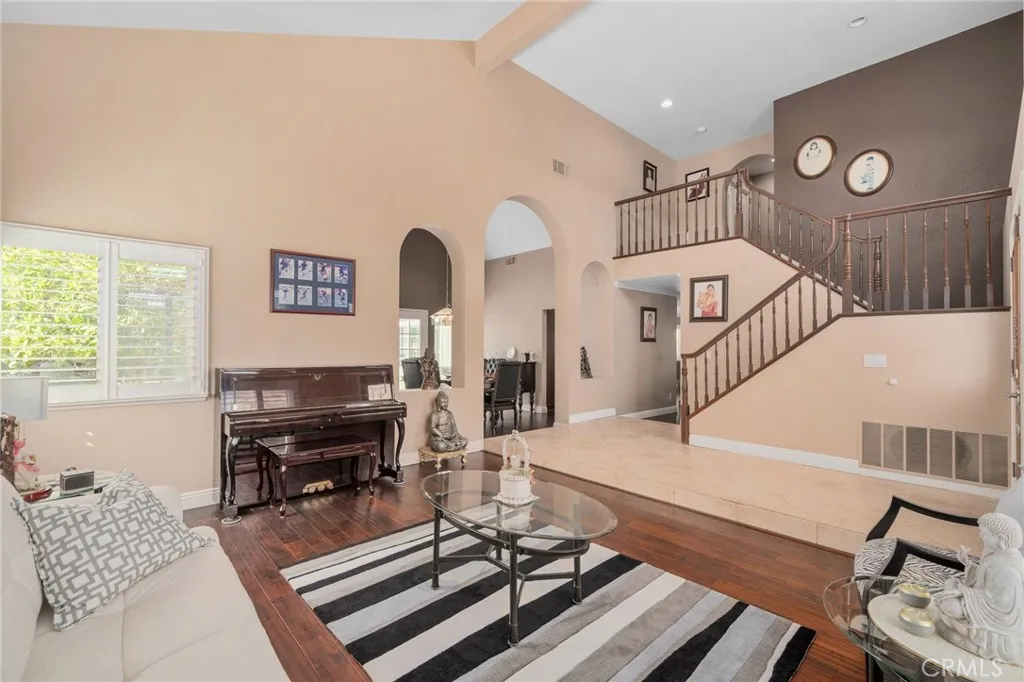 752 Newbury Way, Diamond Bar, California 91765 home-pic-9