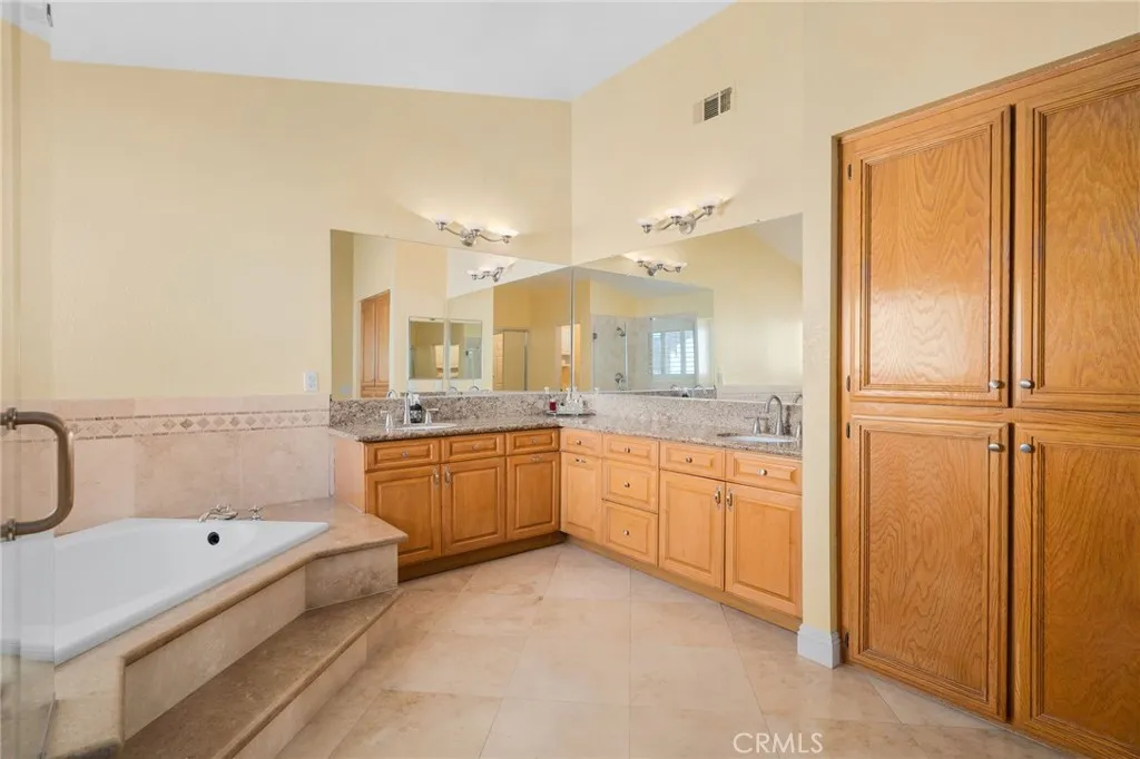 752 Newbury Way, Diamond Bar, California 91765 home-pic-29