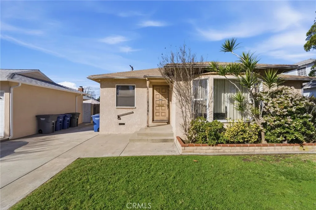 5323 Briercrest Ave., Lakewood, California 90713 home-pic-2
