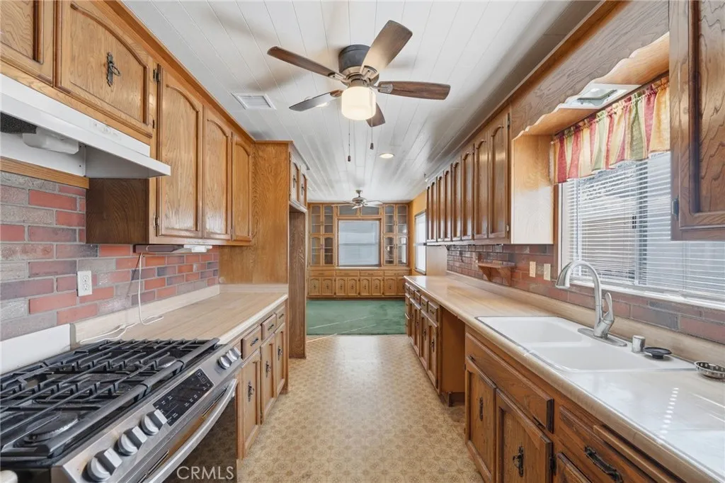 5323 Briercrest Ave., Lakewood, California 90713 home-pic-3