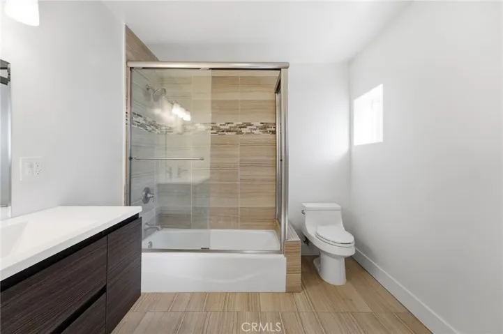 6015 Laurelgrove, North Hollywood, California 91606