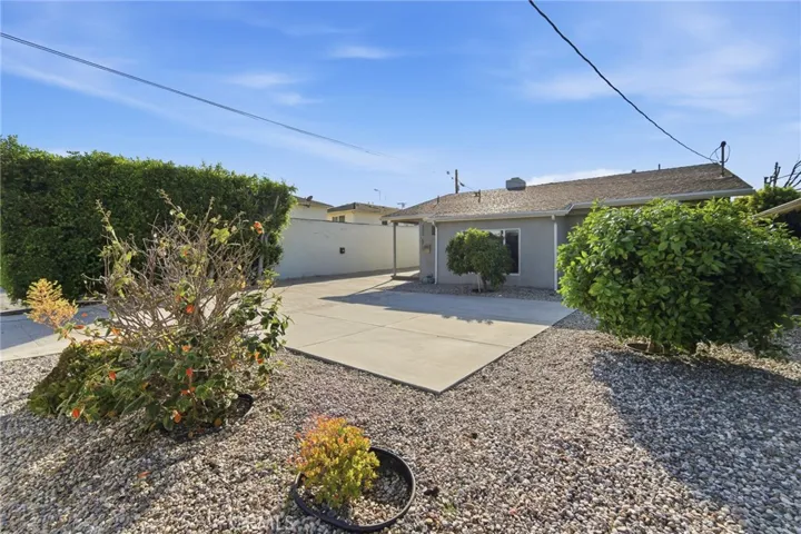 6015 Laurelgrove, North Hollywood, California 91606