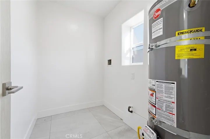 6015 Laurelgrove, North Hollywood, California 91606