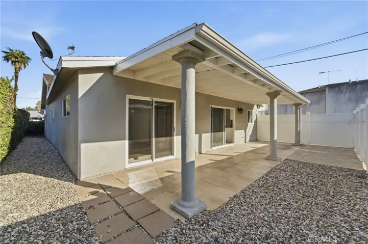 6015 Laurelgrove, North Hollywood, California 91606
